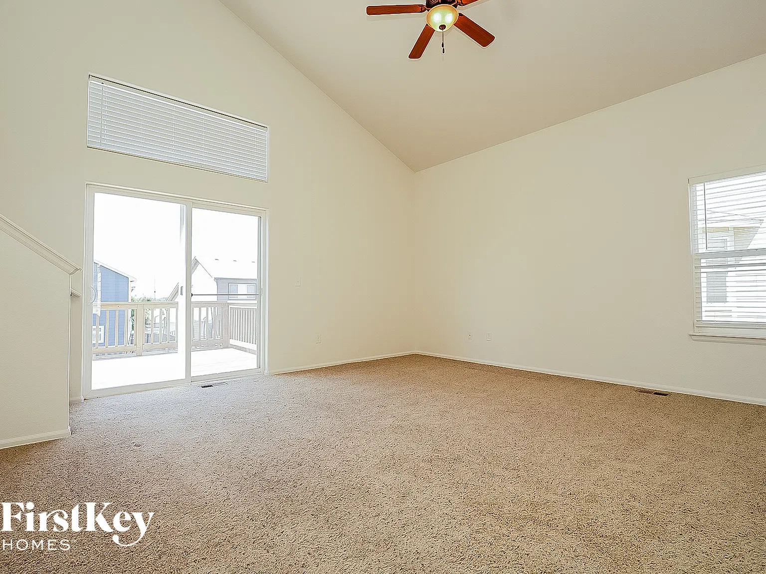 3 bed, 2.5 bath, 1607 sqft, $3,235 — Photo 3