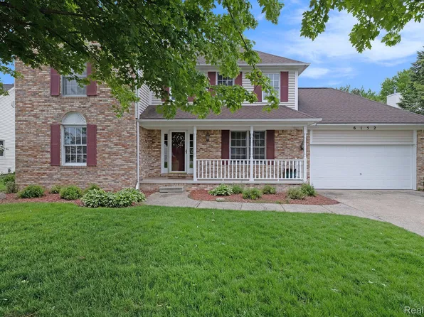 6152 Pine Creek Xing, Grand Blanc, MI 48439