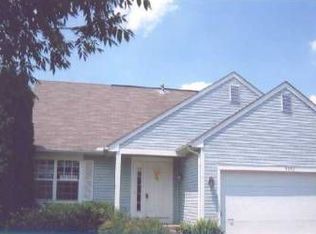 5553 Meadow Grove Dr, Grove City, OH 43123