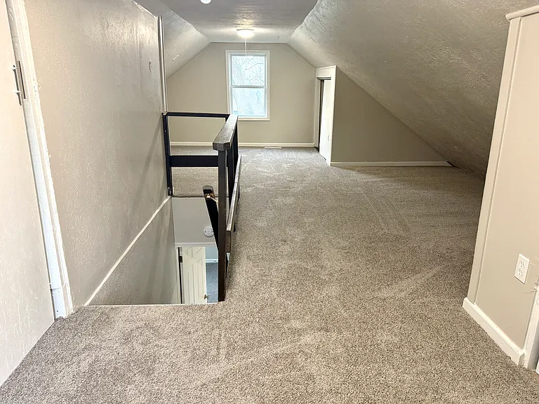 4449 Eichelberger Ave — Photo 7