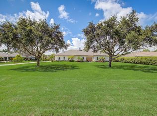 8 SE Concourse Dr, Jupiter, FL 33469