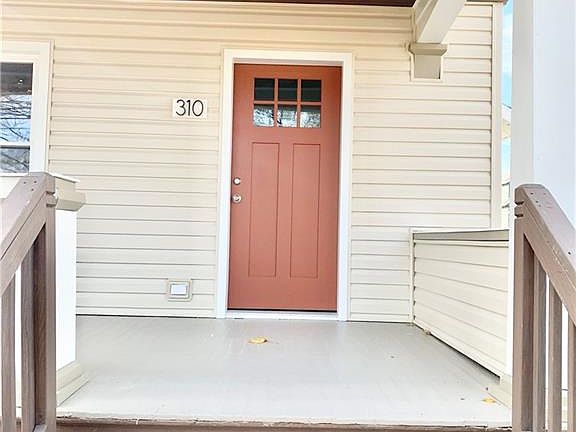 3rd image of 310 Charles St