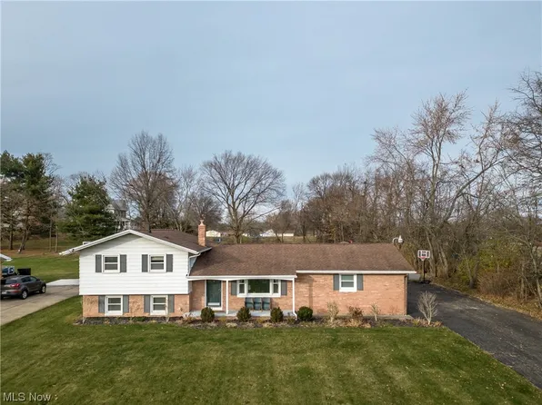 705 Weaver St SW, Canton, OH 44706