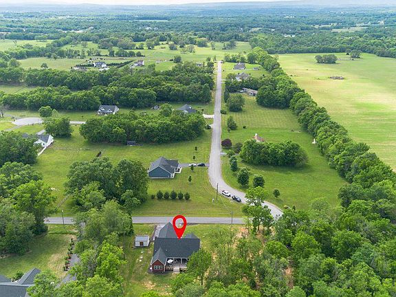 2nd image of 2390 Shirley Rd