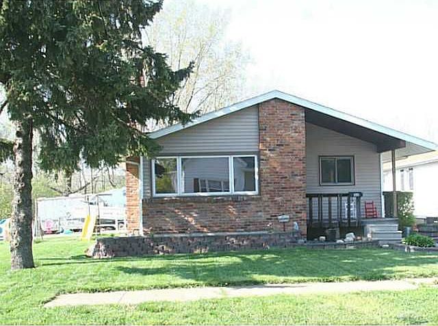1st image of 186 W Foulkes St