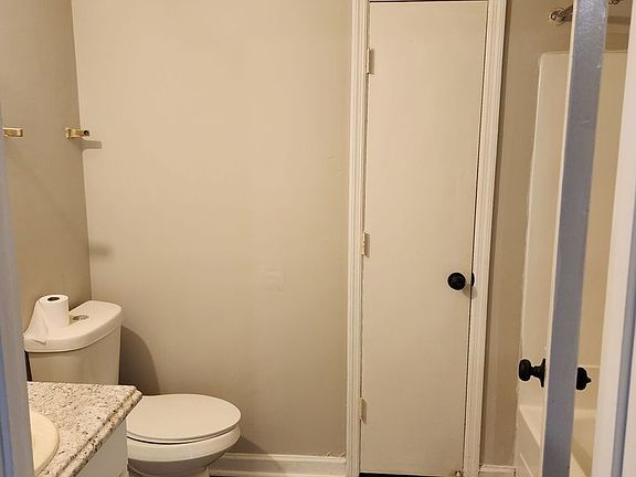 2nd image of 1968 Bunker Hill Rd APT C