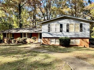 3926 Woodland Hills Dr, Tuscaloosa, AL