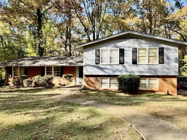 3926 Woodland Hills Dr, Tuscaloosa, AL 35405