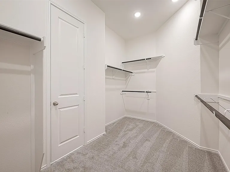 1303 Munson Valley Rd — Photo 44