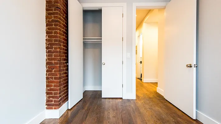 Rented by Nooklyn NYC LLC | media 13