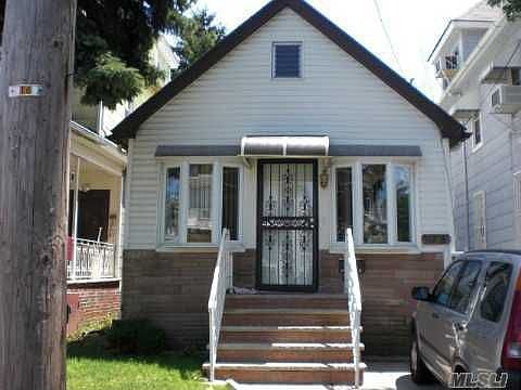 1st image of 10218 92nd Ave