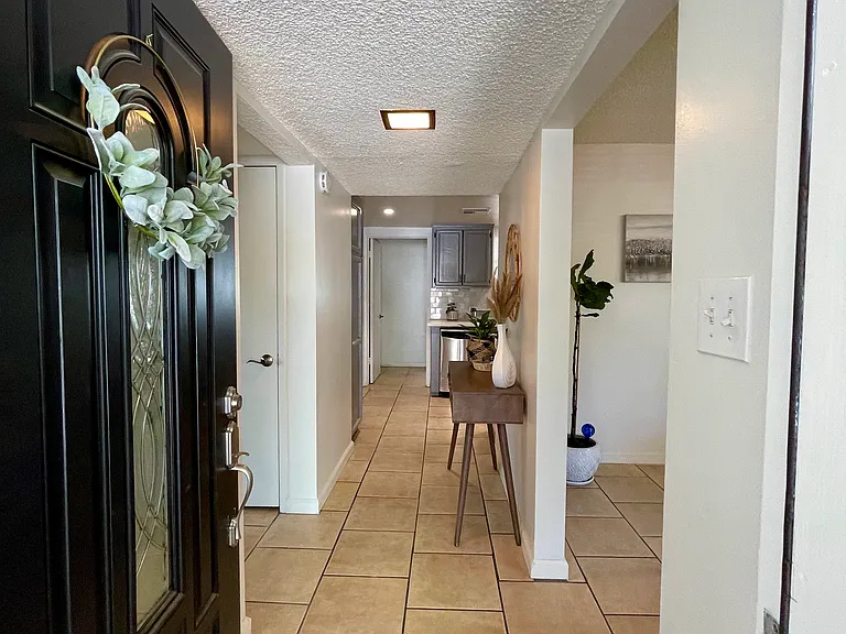 3212 Covina St — Photo 4