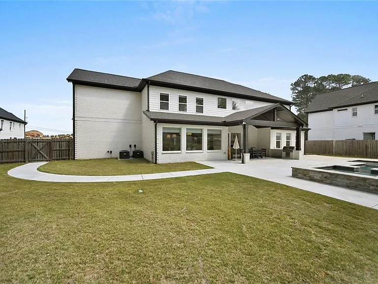 2694 Thompson Mill Rd — Photo 11