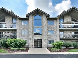 14031 Norwich Ln APT 101, Orland Park, IL 60467