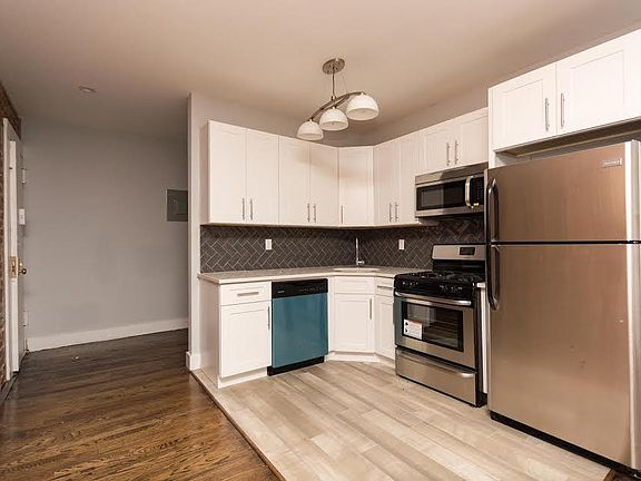 2nd image of 509 Jackson Ave