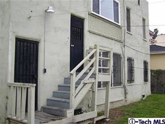 3rd image of 243 N Berendo St