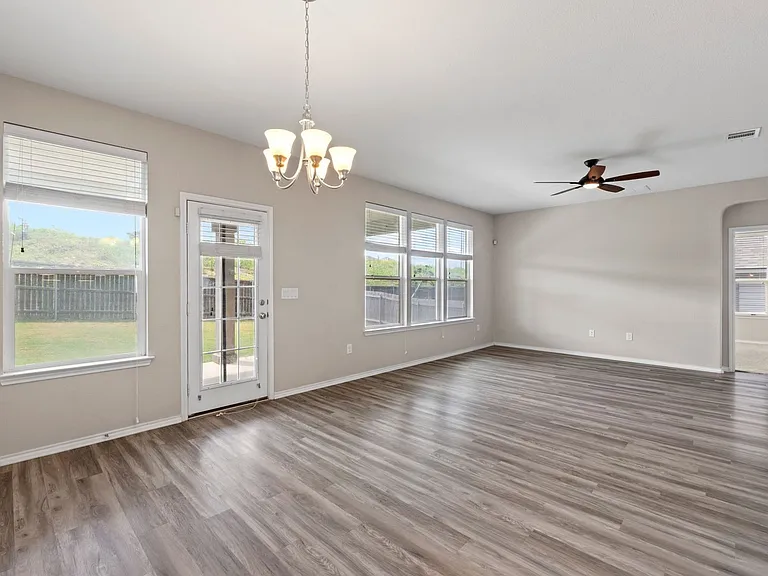 7805 Peccary Dr — Photo 4