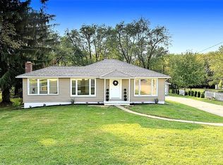 1888 Myersville Rd, Akron, OH 44312