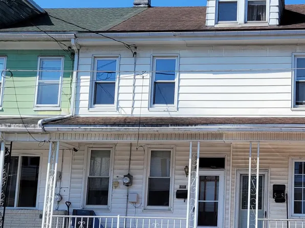 53 Macomb St, New Philadelphia, PA 17959