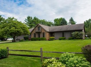 648 Bay View Dr, Mishawaka, IN