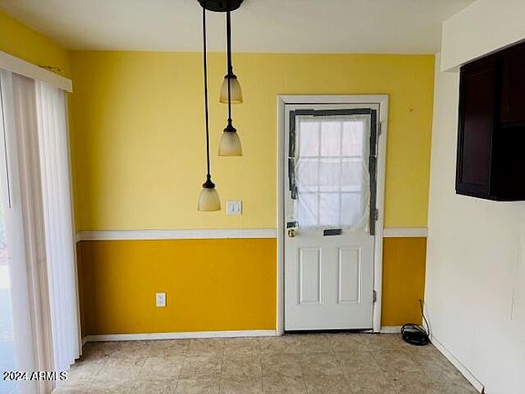 5th image of 2341 E BETTY ELYSE Lane