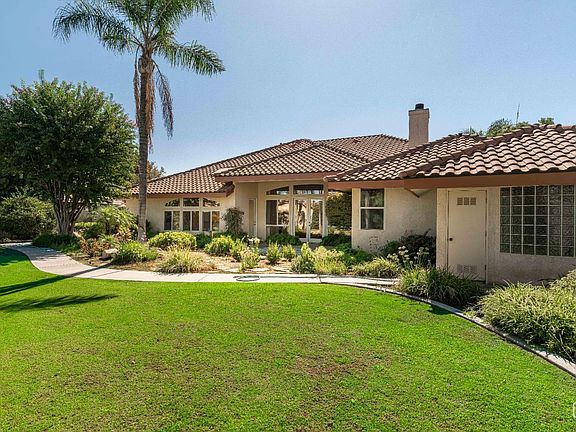 3rd image of 13300 Coco Palm Ct