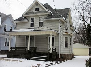 1009 Haskell Ave, Rockford, IL 61103