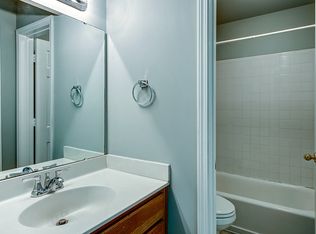 805 High Meadow Ln UNIT E, Charlotte, NC 28217