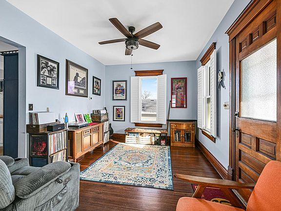 5th image of 417 James STREET