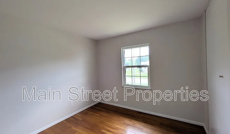 2117 Pullman Cir — Photo 33