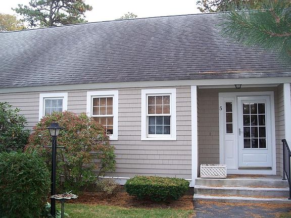 2nd image of 39 Megansett Dr #25G