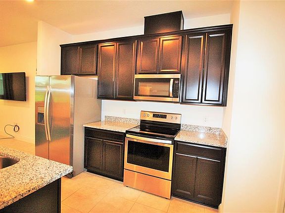 3rd image of 9633 Amber Chestnut Way