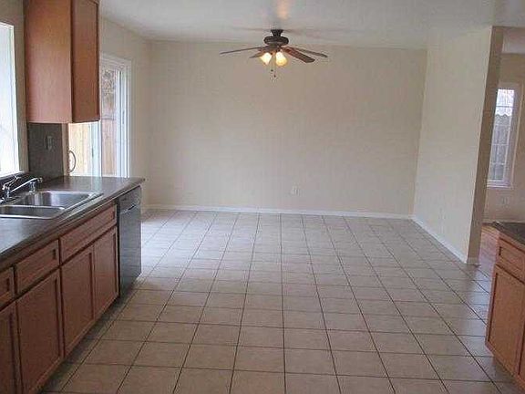 Dining room / Kitchen