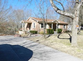 177 Poplar Grove Ln, Gainesboro, TN 38562