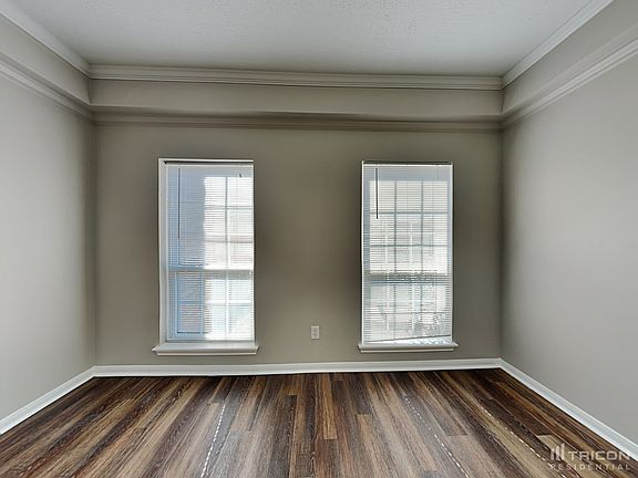 5th image of 5711 Ancient Oaks Dr