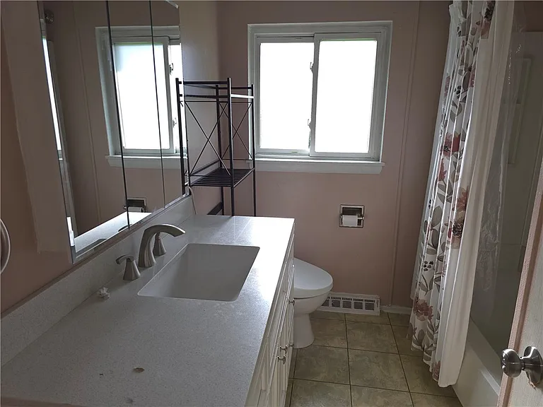 55 Agar Ave — Photo 20