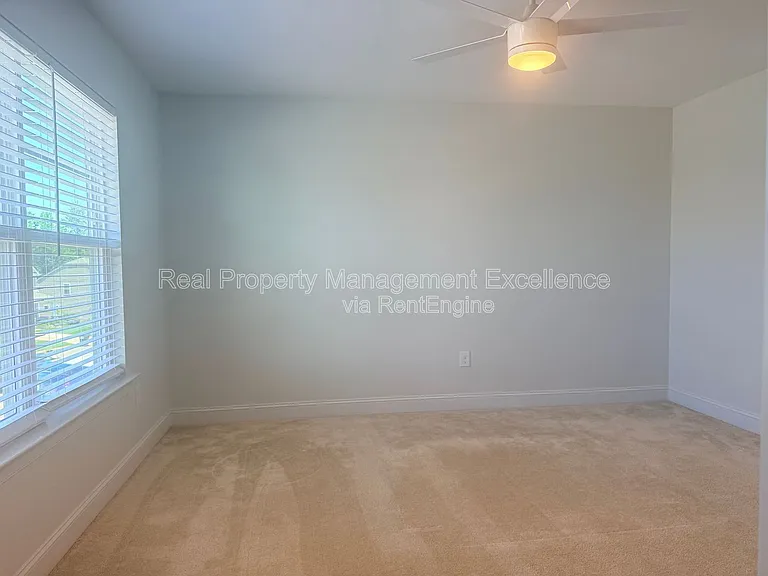 16 Clear Creek Cir — Photo 54