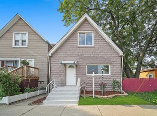 4925 W 28th St, Cicero, IL 60804