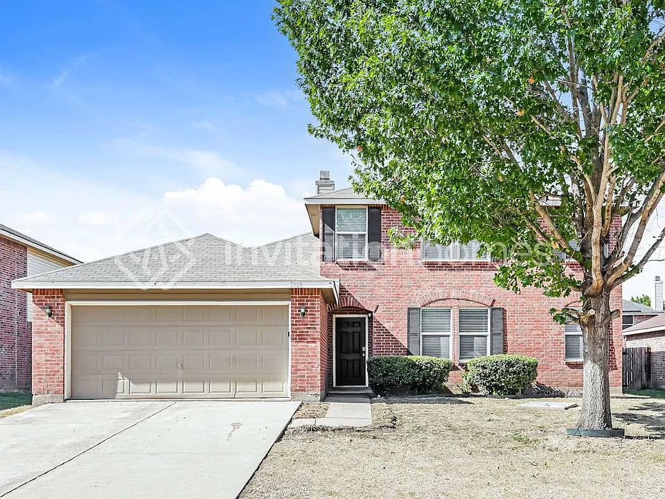 2028 Cap Rock Ln