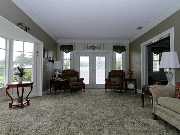 3rd image of 7119 Gondola Dr