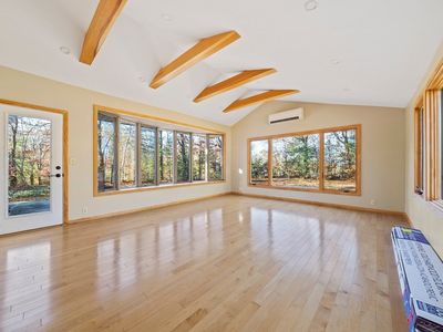 19 Belcher St, Sharon, MA, 02067
