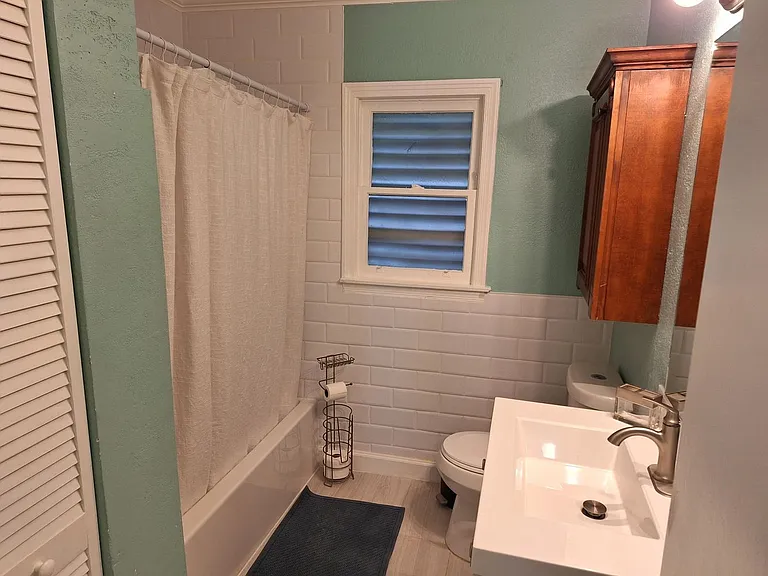 802 N M St — Photo 9