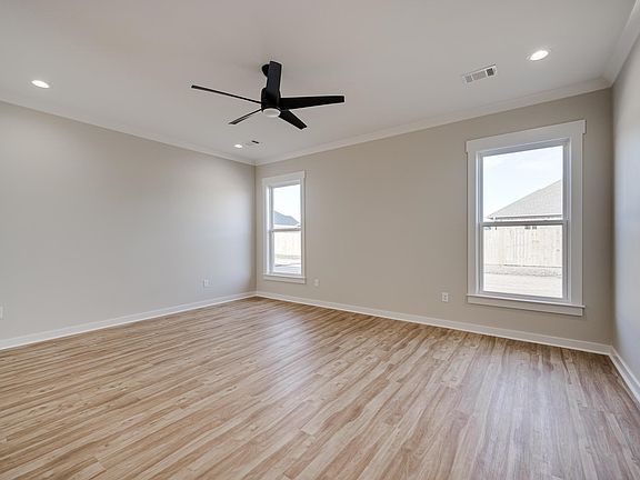 5th image of 2308 Bridgewater Dr