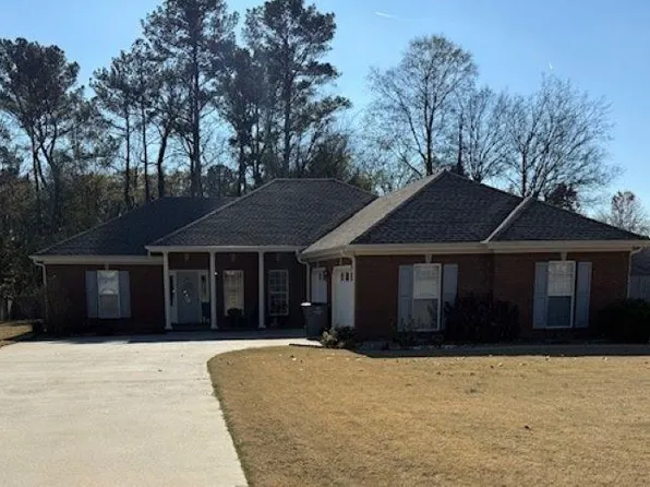98 Cedarbrook Ln, Killen, AL 35645