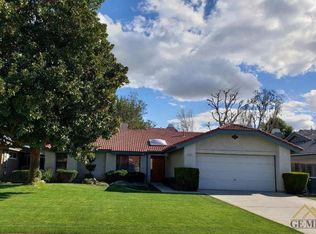 8921 Duncanson Dr, Bakersfield, CA 93311