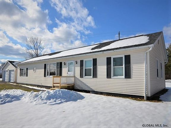 3rd image of 21 Newry Ln