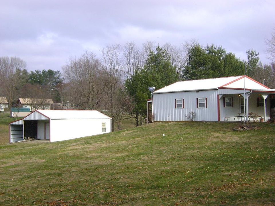 1st image of 44 Dogwood Trce