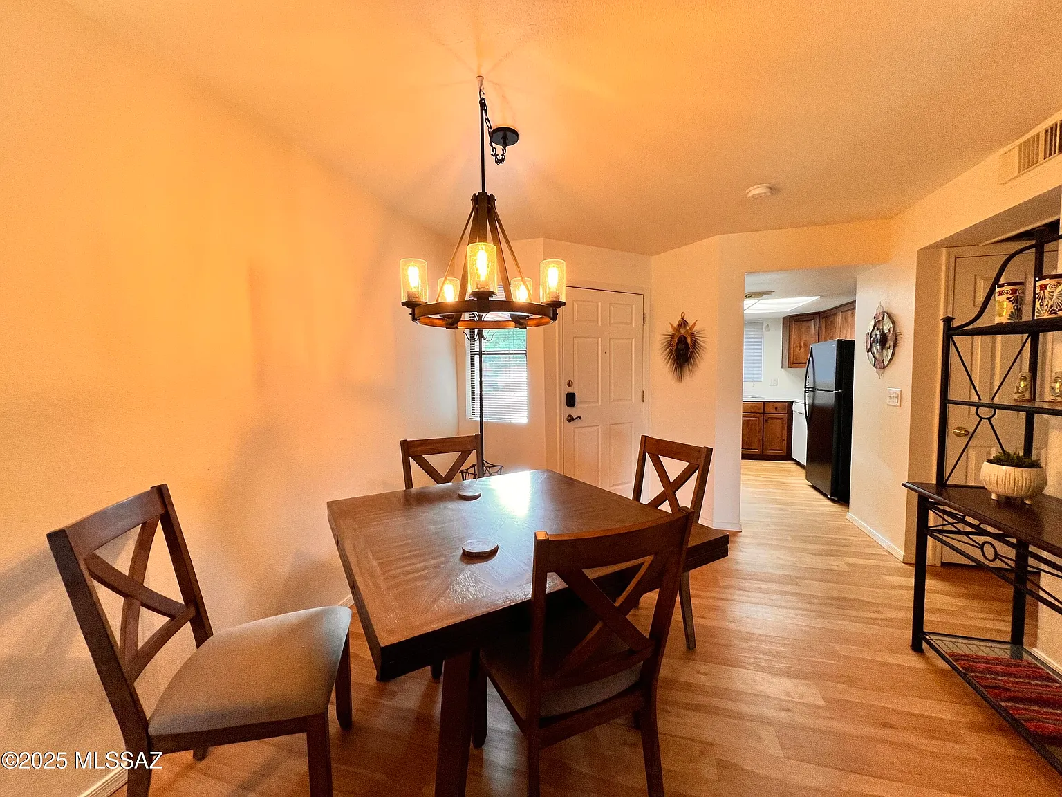 2 bed, 2.0 bath, 978 sqft, $1,600 — Photo 3