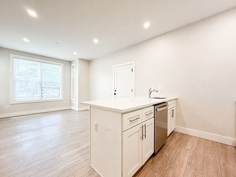 58 River St #3 — Photo 5