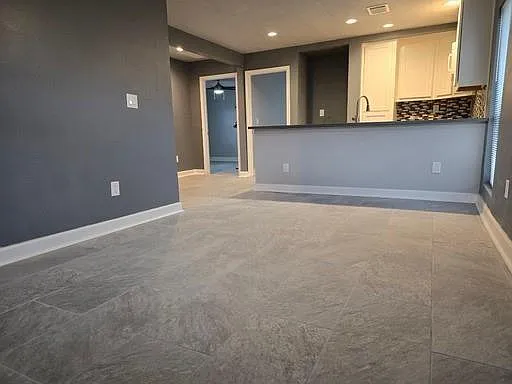 3309 Sunbeam St — Photo 36